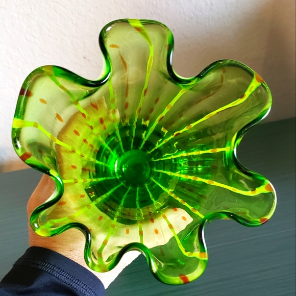 Handblown Art Glass Vintage Retro Green w/Yellow Stripes & Red Dots Groovy Vase - Picture 7 of 9